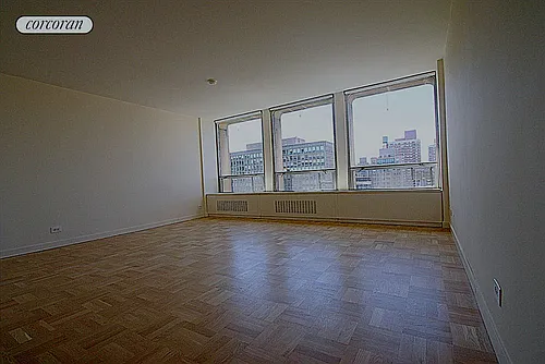 300 E 33rd St #17P Photo 1