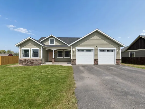 1113 Mackinaw Loop, Somers, MT 59932