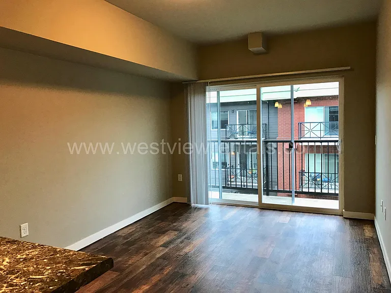 1010 Railroad Ave — Photo 423