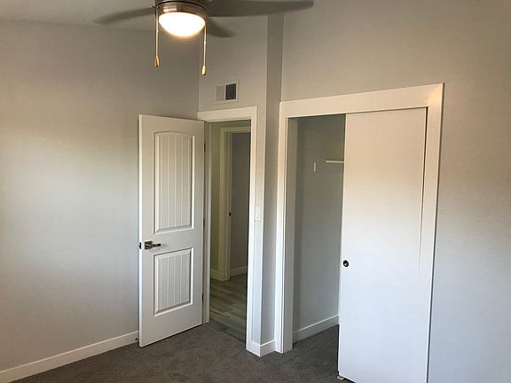 3rd image of 4645 N 73rd St APT 1