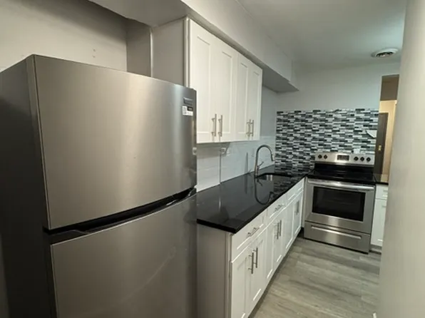 130 W 4th St, Mount Vernon, NY