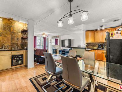 6435 Green Valley Cir Unit 214, Culver City, CA, 90230