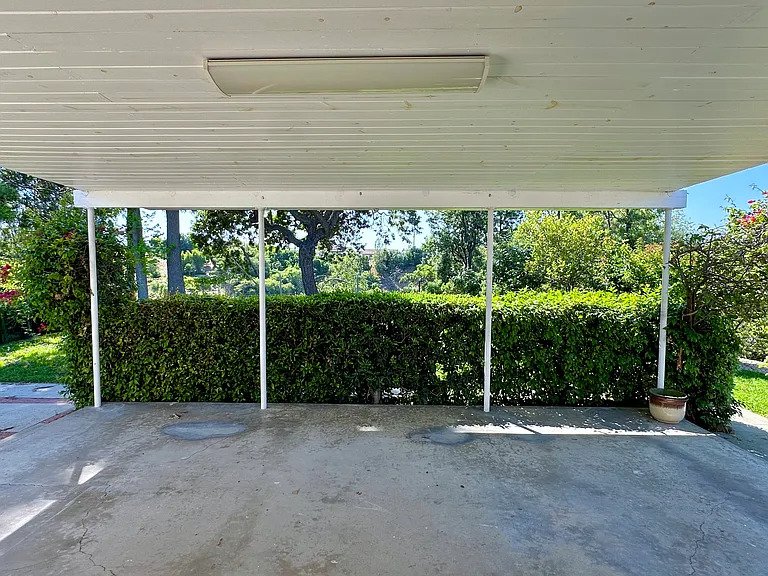 248 Bloom Dr — Photo 23