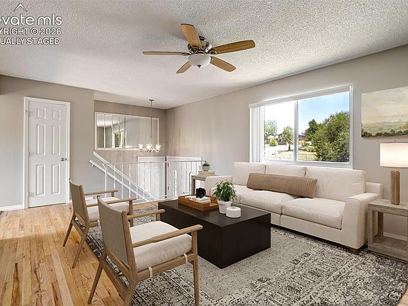 5th image of 326 Cielo Vista St