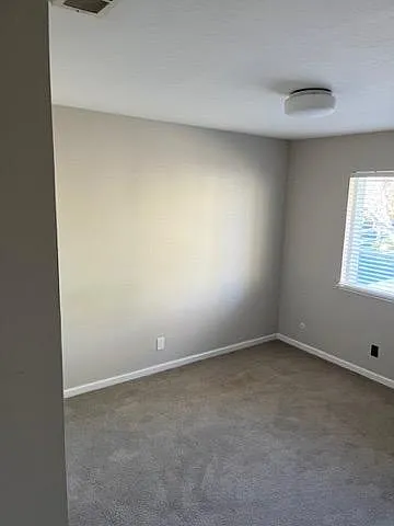 89 Fountainhead Ct — Photo 3