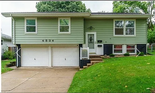 4534 Sugar Pine Dr NE Photo 1
