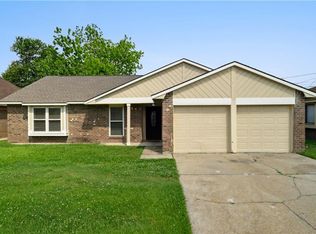 2601 Lexington Dr, La Place, LA 70068