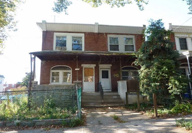 1st image of 144 E Wellens Ave