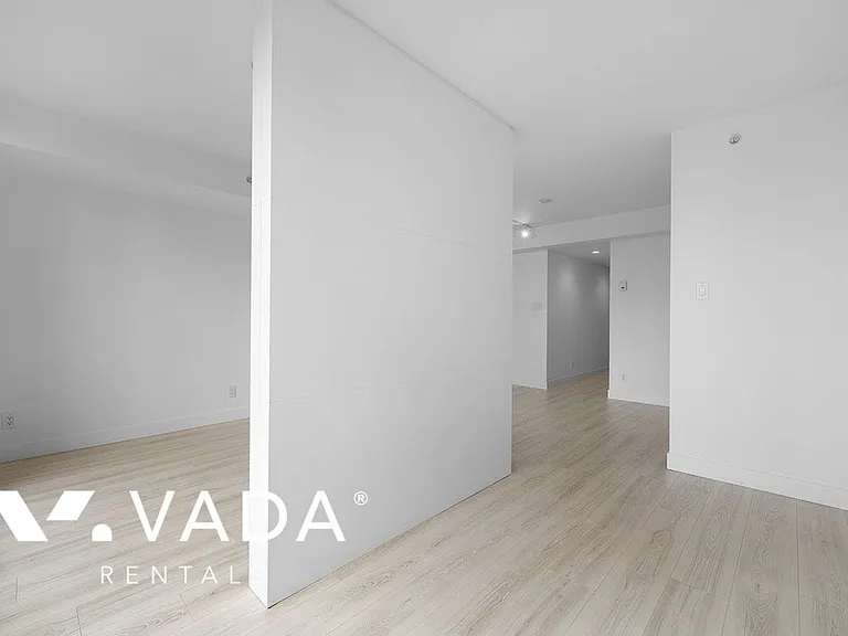 1133 Hornby St #1503 — Photo 9