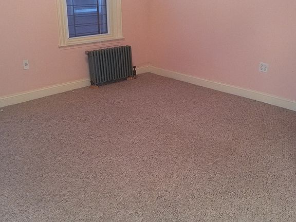 5th image of 641 E 94th St