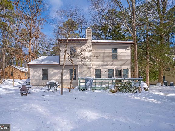 4th image of 44533 White Pine Ct