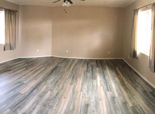 273 Aikahi Pl #B, Kailua, HI 96734