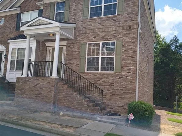 1837 Appaloosa Mill Ct, Buford, GA 30519