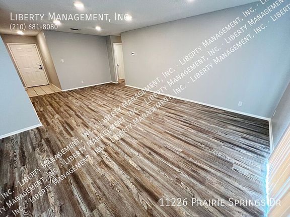 5th image of 11226 Prairie Springs Dr