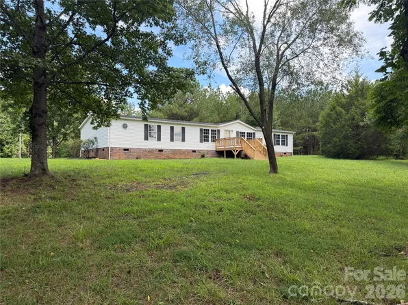 2521 Gaffney Rd, Mooresboro, NC 28114