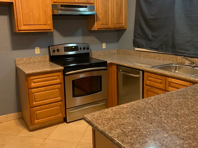 2584 Gareth Cir — Photo 15