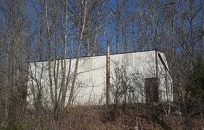 pole barn
