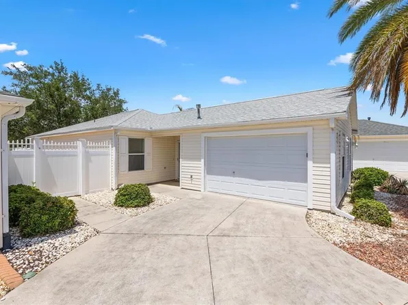 979 Smyrna St, The Villages, FL 32162
