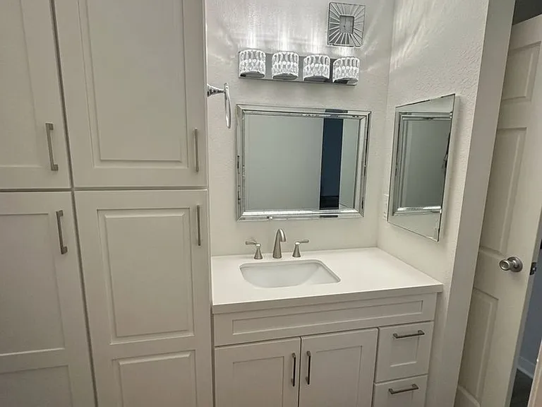 4705 Marina Dr #17 — Photo 10