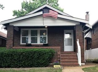 3633 Holt Ave, Saint Louis, MO 63116