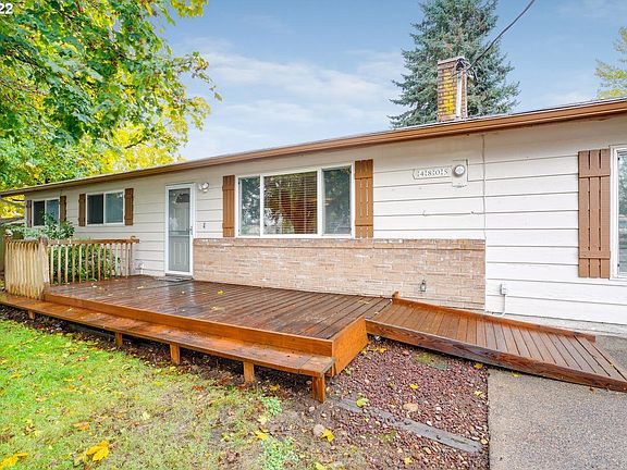 4th image of 4805 NE 122nd Ave