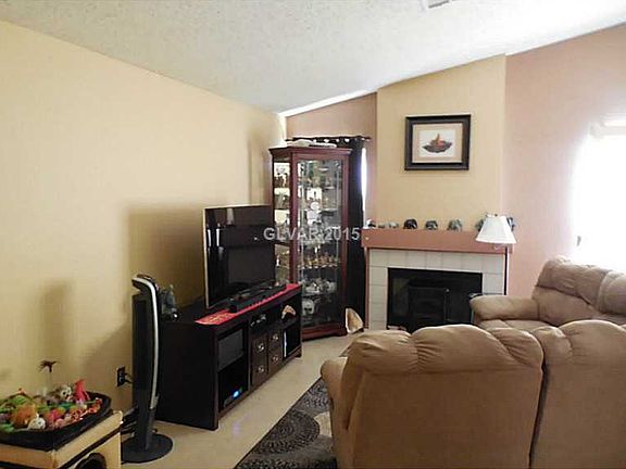 5th image of 7901 Greycrest Ct Unit 202