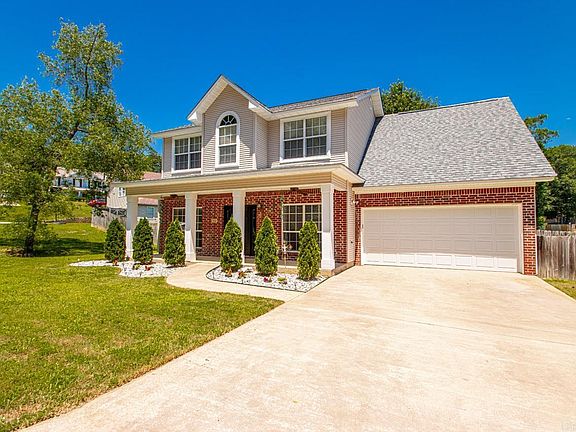 4th image of 1502 Stamford Dr
