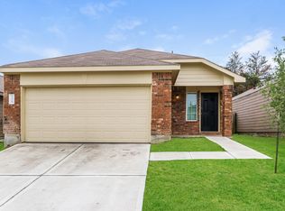 2068 Oakwood Forest Dr, Bryan, TX 77803