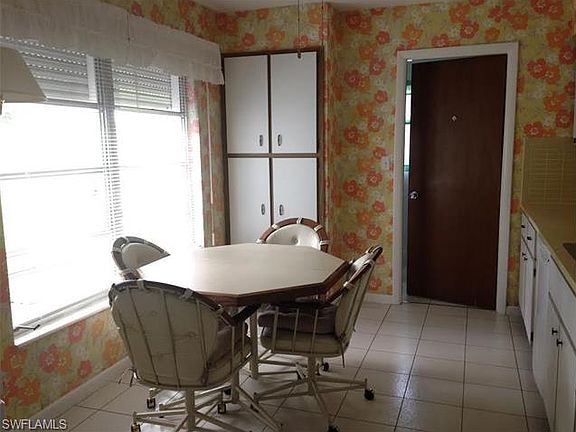 4th image of 305 Highland Ave