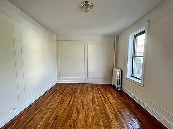 4th image of 40 Sherman Ave #D3