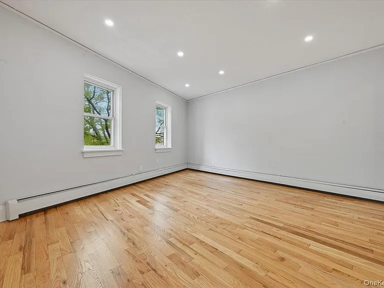 43 New Hyde Park Rd #2 — Photo 5