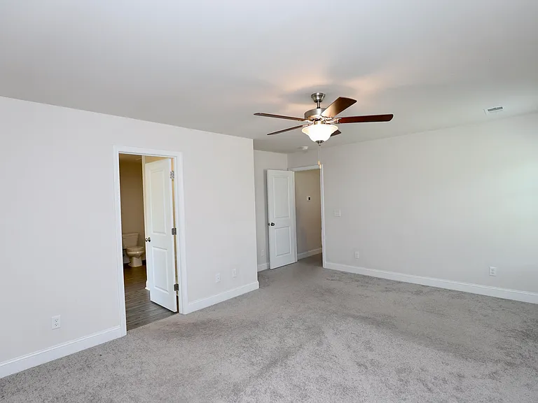 870 Curlew Cir — Photo 41