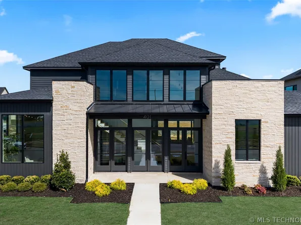 401 N 80th St, Broken Arrow, OK 74014