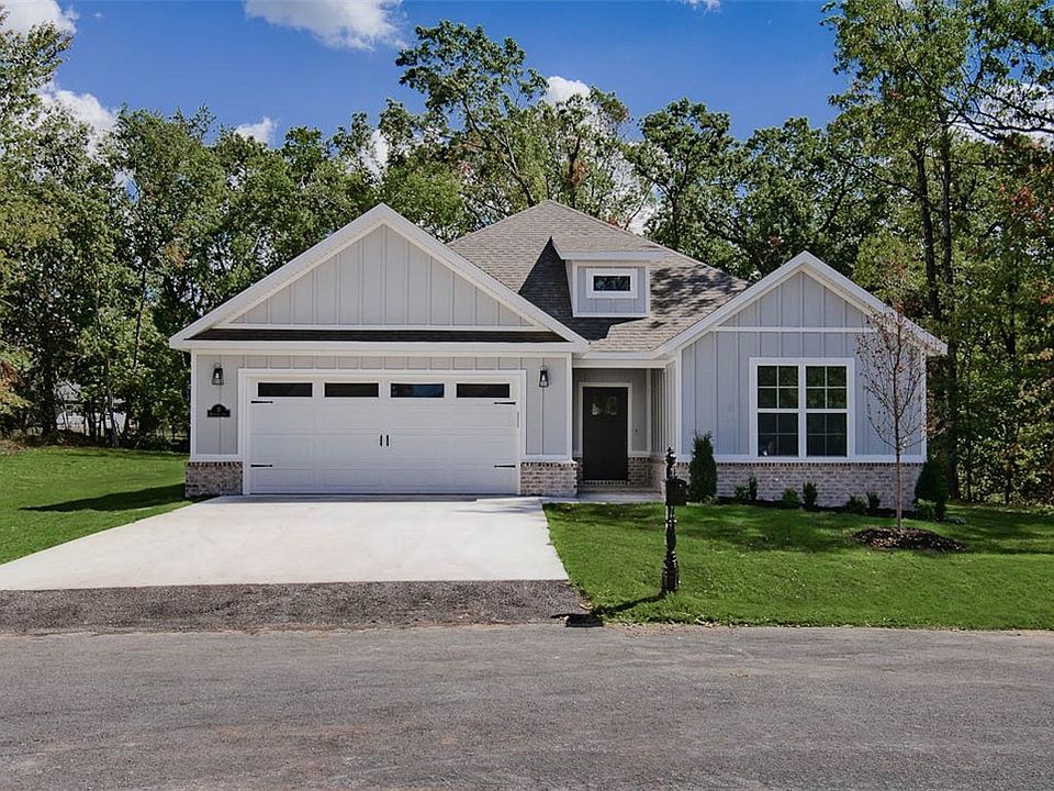 1st image of 11 Newstead Ln