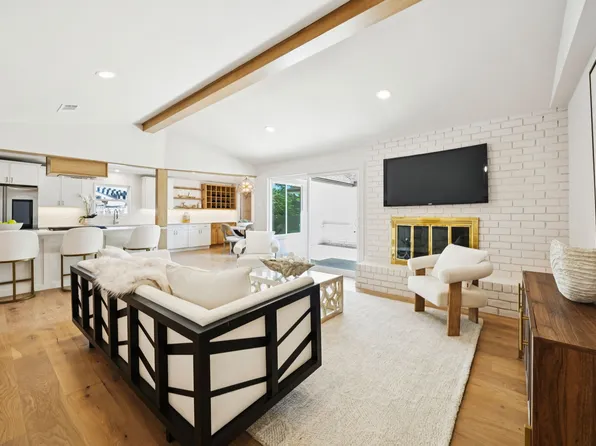 3145 Darvany Dr, Dallas, TX 75220