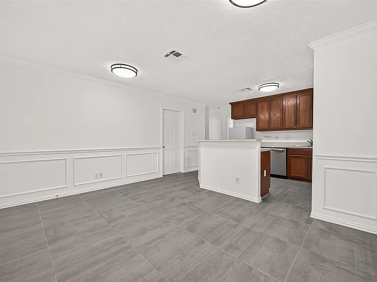 12502 Venus Park Ln — Photo 8