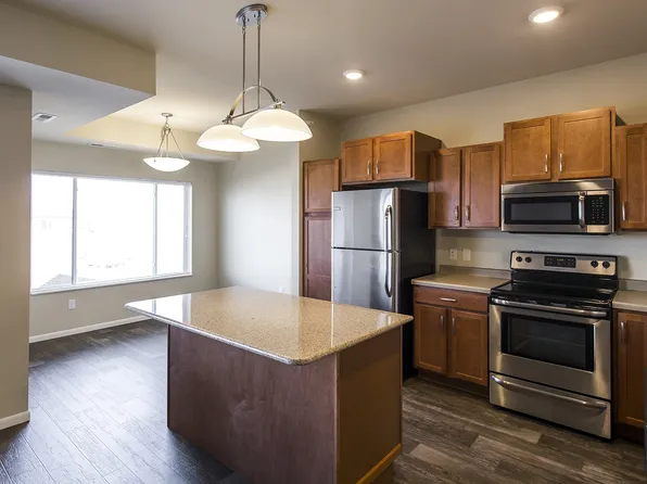 River Ridge Apartment Homes