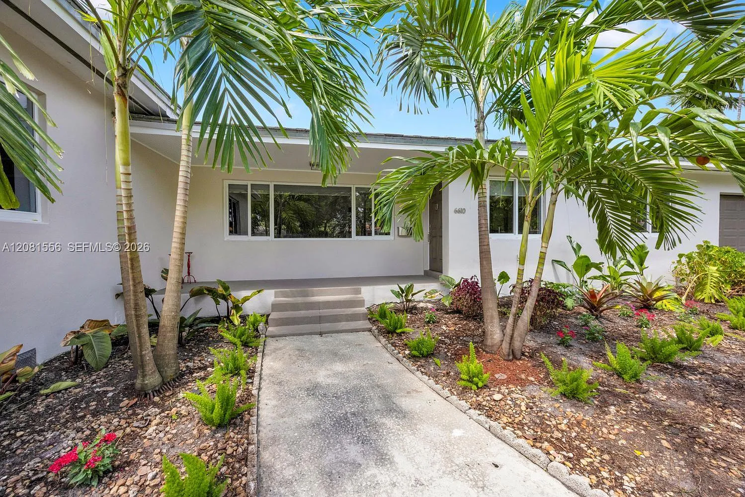 Coral Gables Riviera Sec — Photo 3