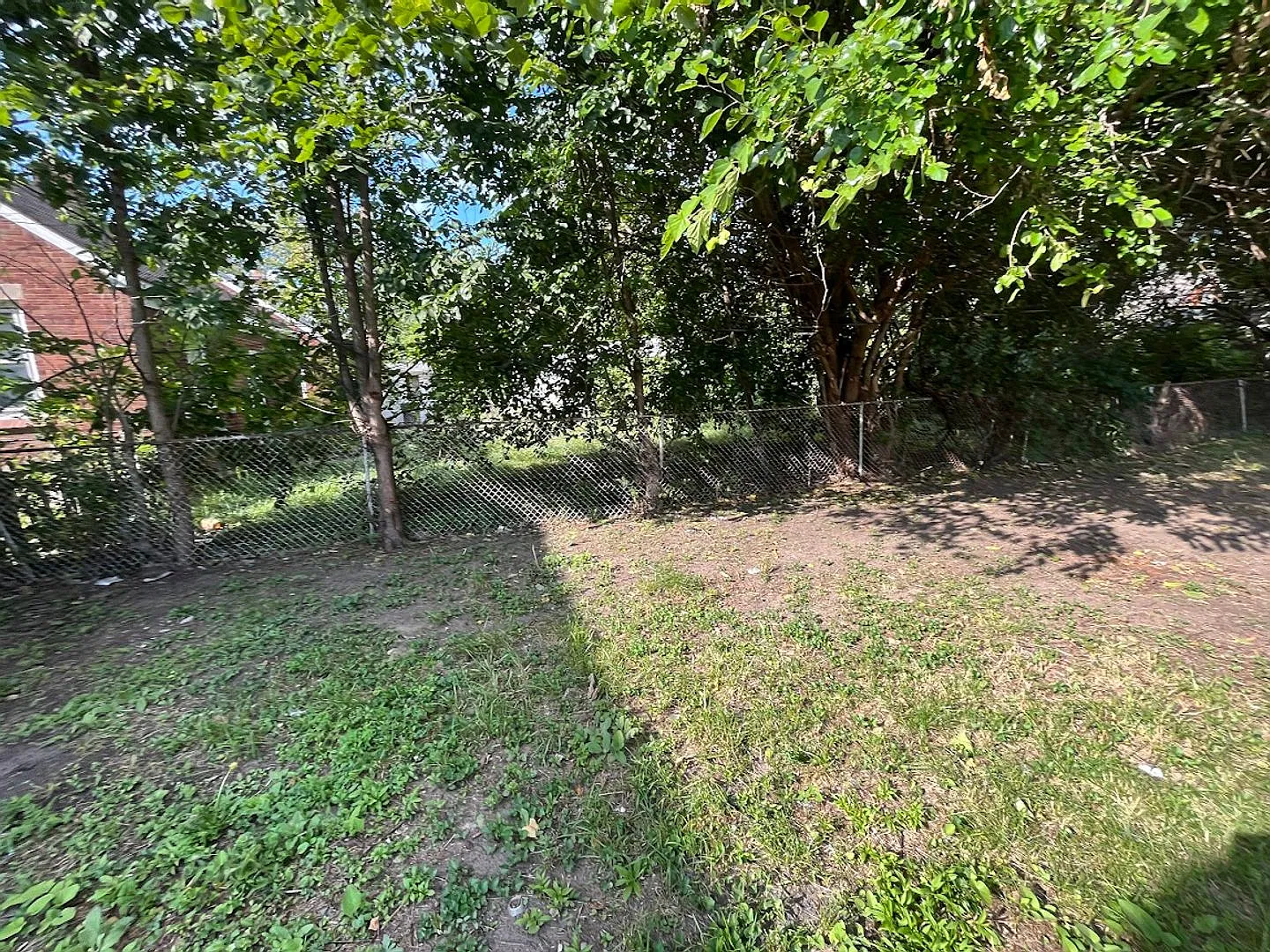 2 bed, 1.0 bath, 900 sqft, $1,300 — Photo 4