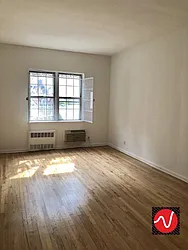 Rented by Royalty Living and Wave Real Estate LLC