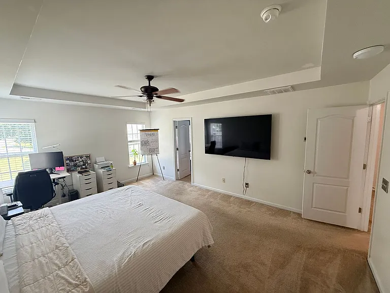 9460 Graywell Ln — Photo 17