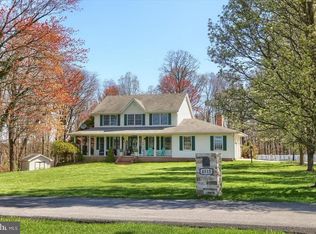 4515 Woodedge Dr, Hampstead, MD 21074