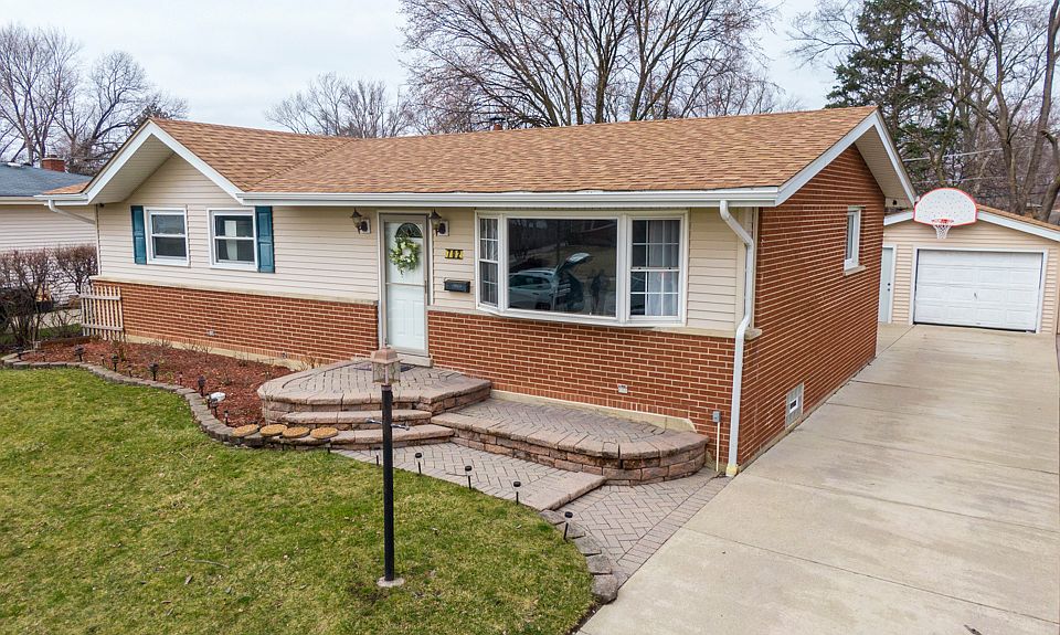 1st image of 702 E Ironwood Dr