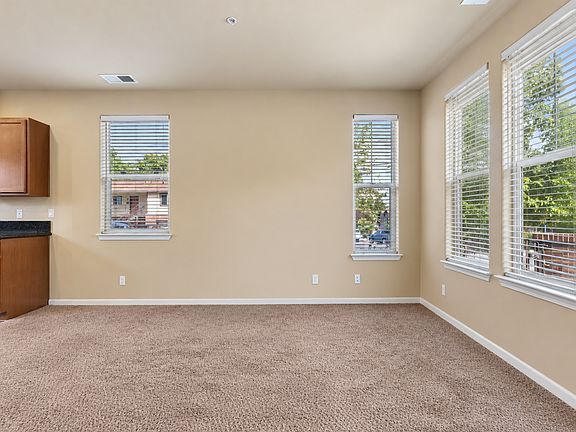 5th image of 275 La Rue Ave Unit D