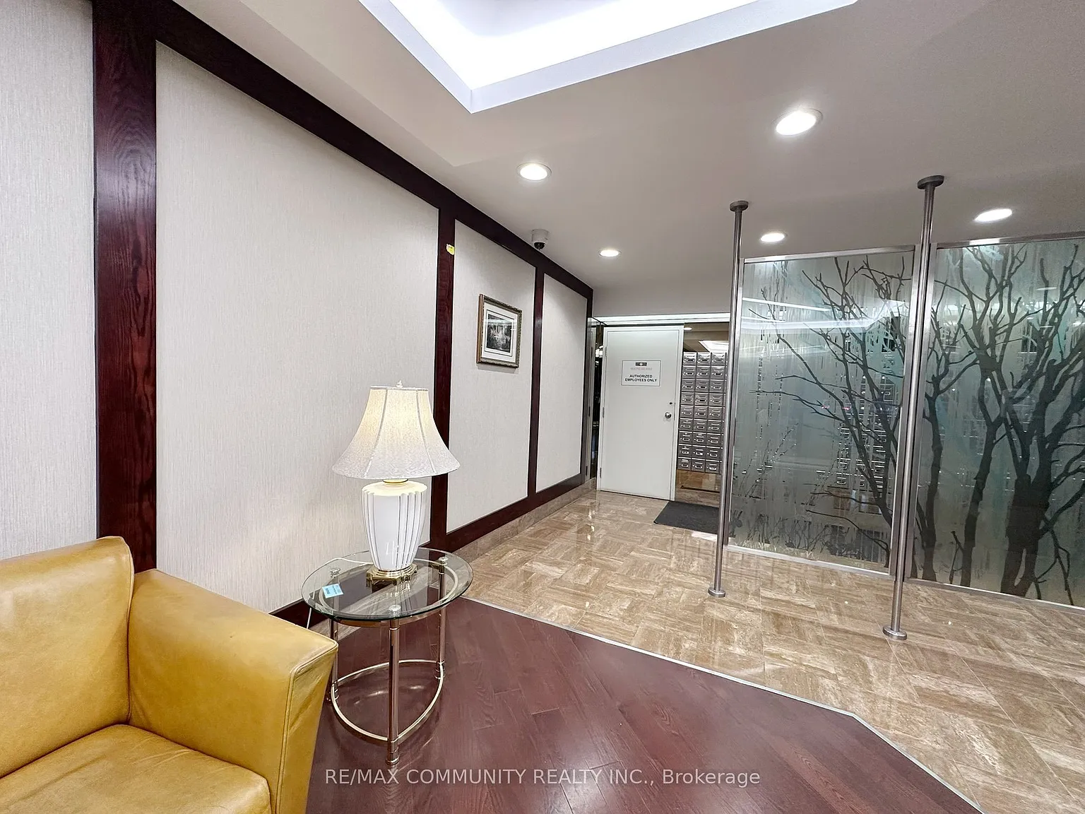 4 bed, $3,200 — Photo 4