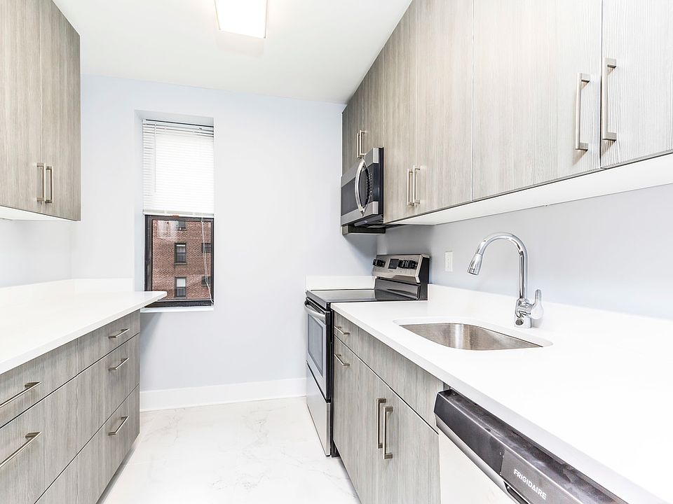 1st image of 20-10 Seagirt Blvd APT 3A