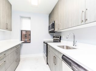 20-10 Seagirt Blvd APT 3A, Far Rockaway, NY 11691