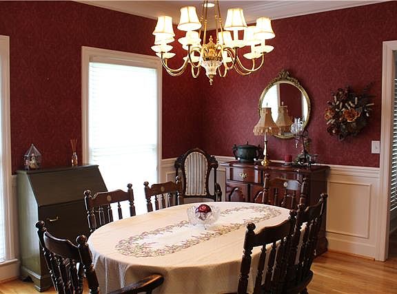4th image of 2308 Verona Pl