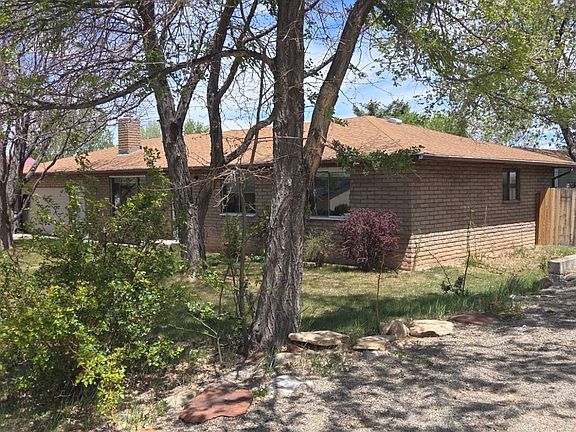 2nd image of 1718 Rolling Rd