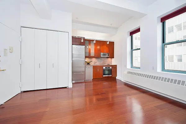Rented by Keller Williams NYC | media 7